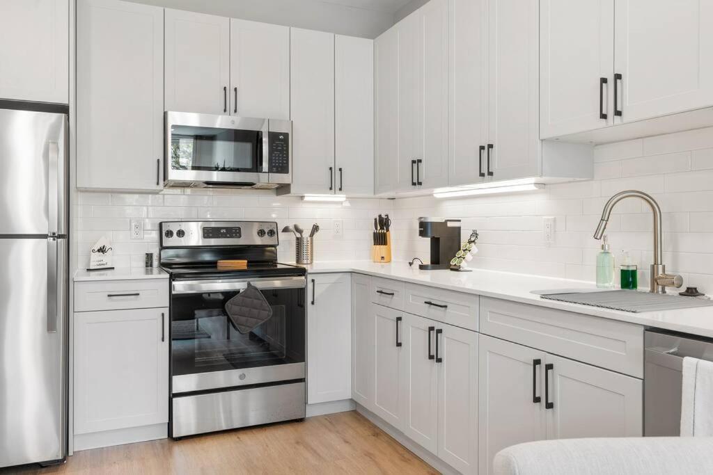 Apartamento King Bed - Stunning Pier Views - Near Fishtown Filadélfia